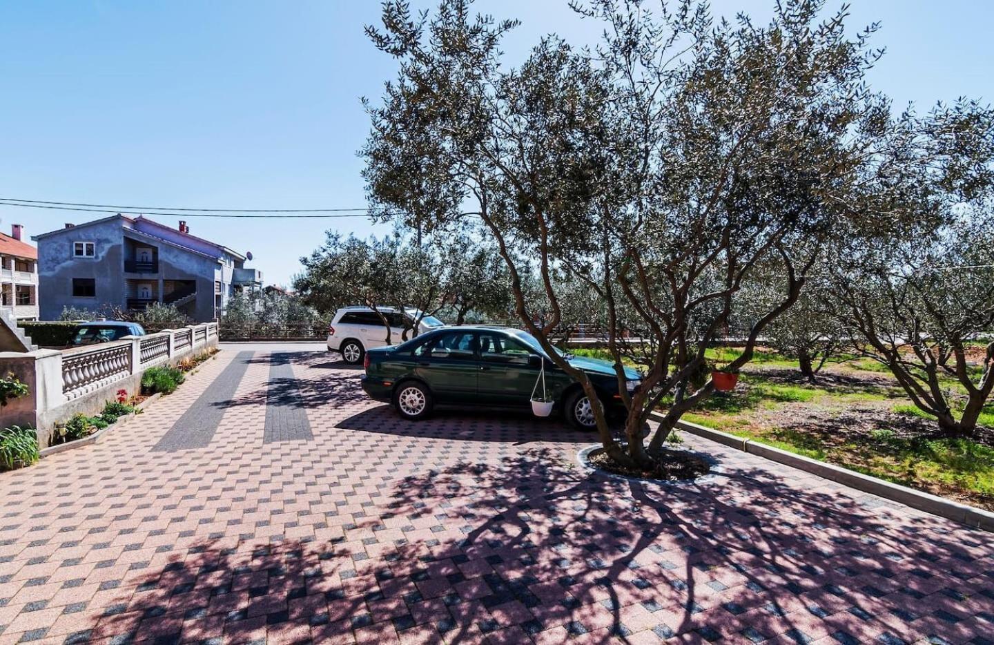 Apartments Brane - Free Parking Zadar Luaran gambar